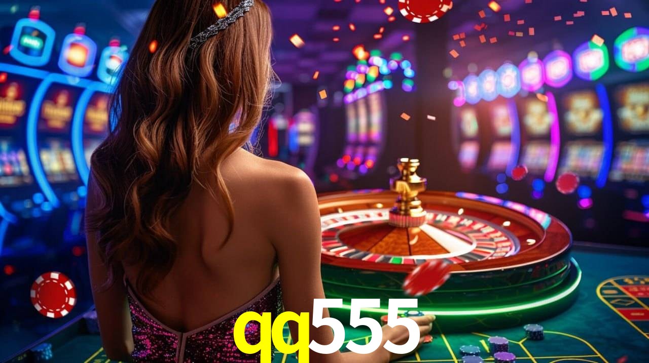 qq555 App Interface